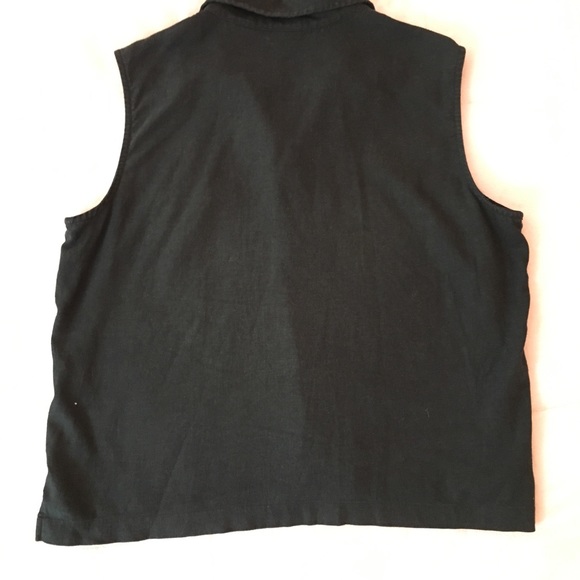 Black button down tank - Picture 2 of 2